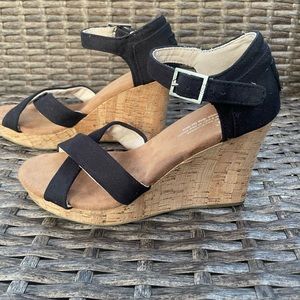 Toms Cork Wedge Black Canvas Strappy Heels Womens 7.5